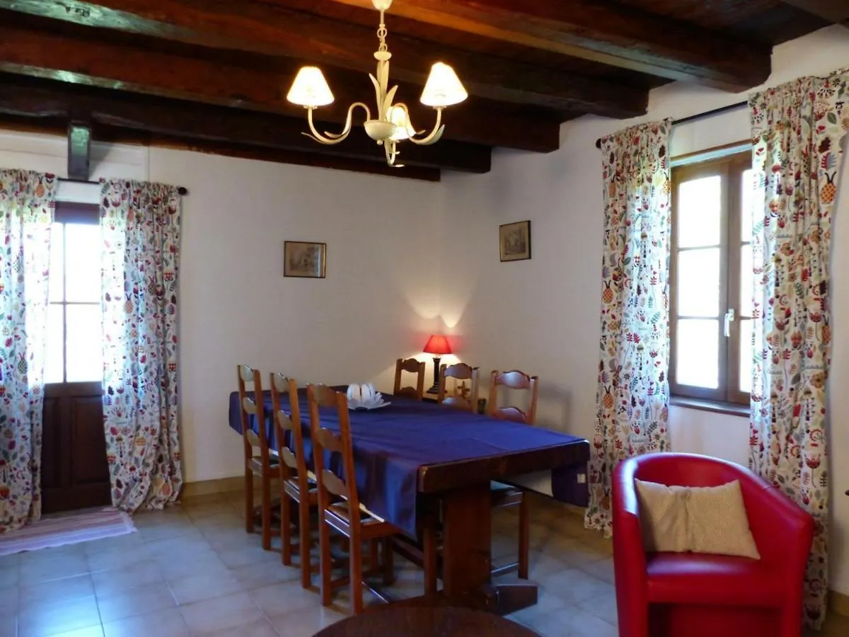 Maison Solognote Avec Piscine Chauffee, Jardin Et Equipements Complets Pres Du Pal. - Fr-1-489-12 Diou  0*, Diou (Allier) France
