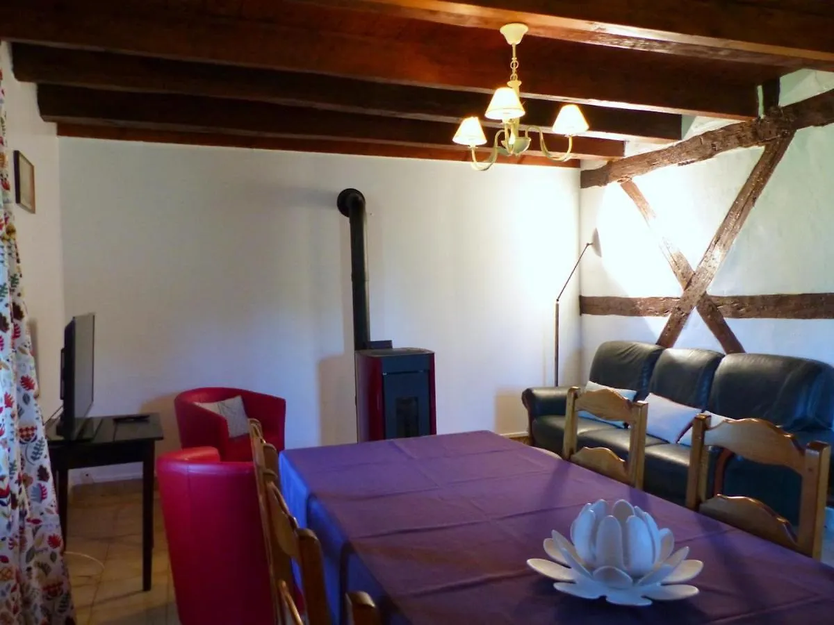 Maison Solognote Avec Piscine Chauffee, Jardin Et Equipements Complets Pres Du Pal. - Fr-1-489-12 Diou  Holiday home