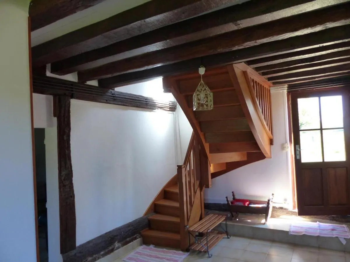 Maison Solognote Avec Piscine Chauffee, Jardin Et Equipements Complets Pres Du Pal. - Fr-1-489-12 Diou  France